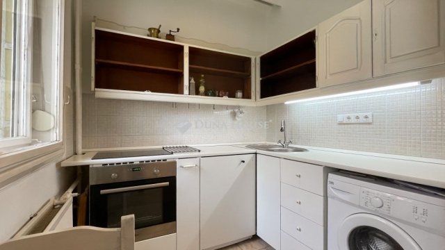 Kiadó téglalakás, albérlet, XII. kerületben, Városmajor utcában