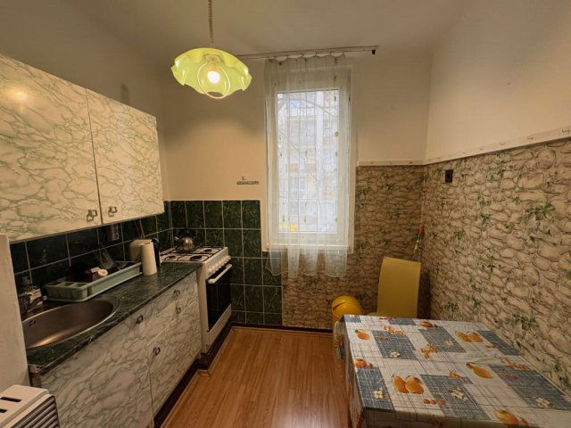 Eladó téglalakás, XVIII. kerületben, Hosszúház utcában