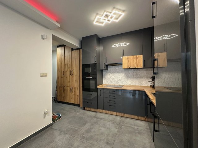 Eladó téglalakás, Debrecenben 75 M Ft, 3 szobás