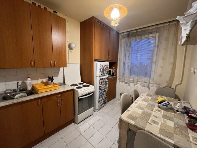 Eladó panellakás, Debrecenben 58.5 M Ft, 1+1 szobás