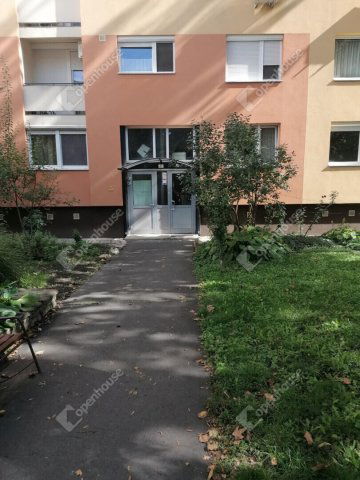 Eladó panellakás, Győrött 44.9 M Ft, 2 szobás