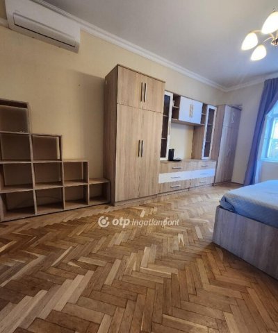 Eladó téglalakás, Budapesten, IX. kerületben 44.9 M Ft, 1 szobás