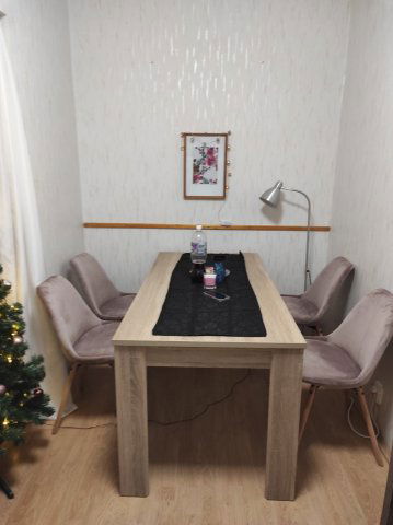 Eladó panellakás, Veszprémben 48.3 M Ft, 2 szobás