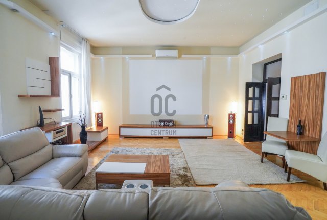 Eladó téglalakás, Budapesten, VII. kerületben, Erzsébet körúton