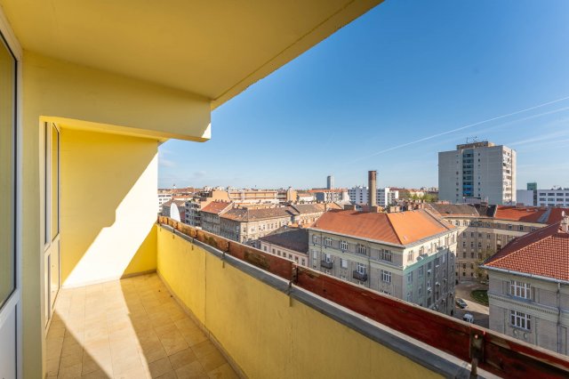 Eladó panellakás, Budapesten, VIII. kerületben, Práter utcában