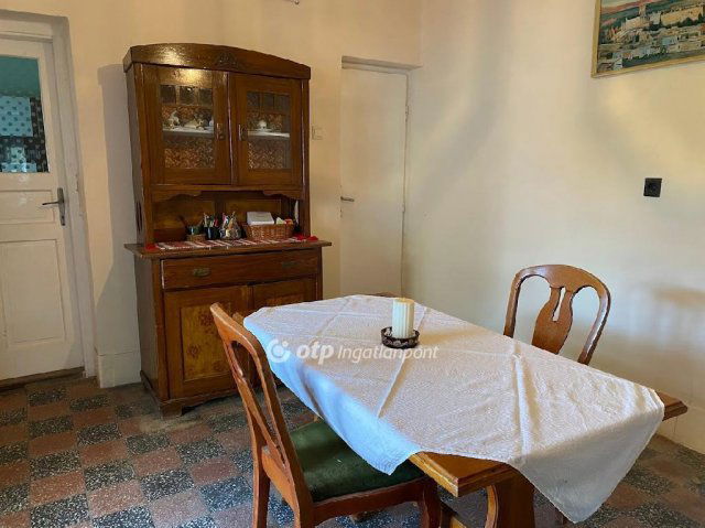 Eladó családi ház, Létavértesen 16.5 M Ft, 4 szobás