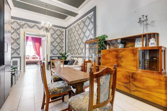 Eladó téglalakás, Budapesten, VII. kerületben, Dohány utcában