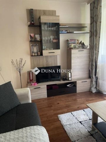 Eladó panellakás, Budapesten, IV. kerületben 71.9 M Ft, 2 szobás