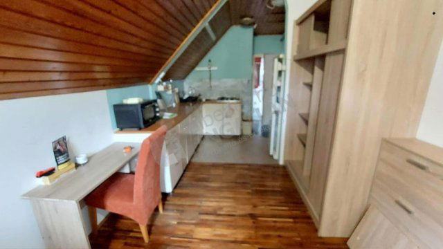 Kiadó családi ház, albérlet, XVI. kerületben, Hermina úton