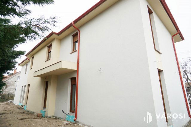 Eladó ikerház, Gyálon 126.99 M Ft, 5 szobás