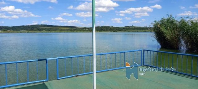 Eladó nyaraló, Lőrinciben 10.5 M Ft, 1+1 szobás