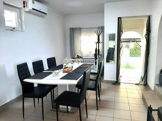 Eladó családi ház, Cserkeszőlőn 65 M Ft, 3 szobás