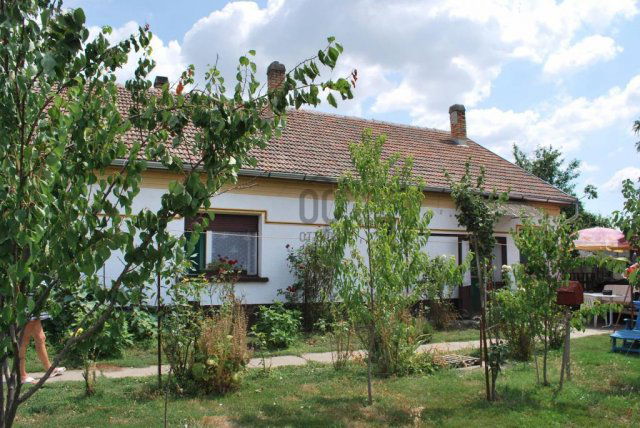 Eladó családi ház, Tápiógyörgyén 24.9 M Ft, 4 szobás