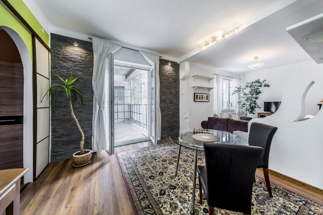 Kiadó téglalakás, albérlet, VIII. kerületben, Üllői úton