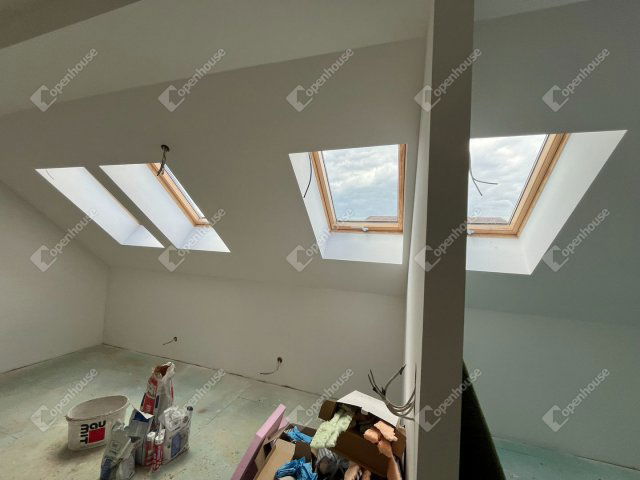 Eladó téglalakás, Fertőszentmiklóson 62.9 M Ft, 2 szobás