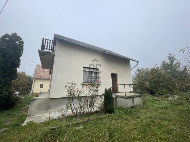 Eladó családi ház, Balatonkenesén 88 M Ft, 4 szobás