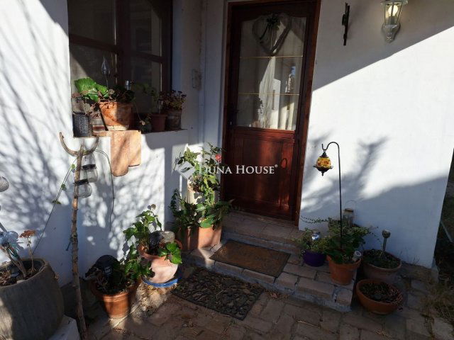 Eladó családi ház, Alcsútdobozon 44.9 M Ft, 2 szobás