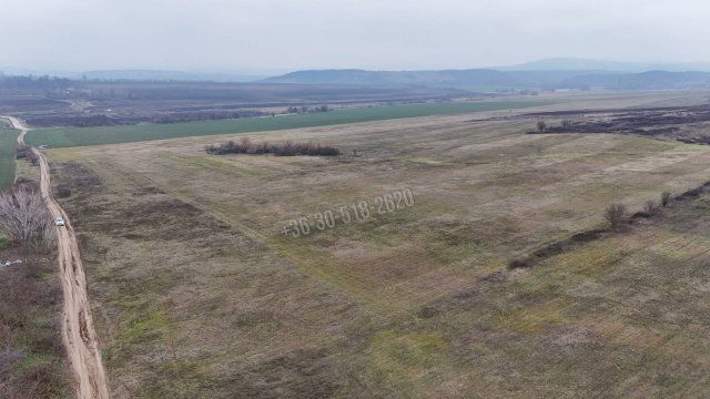 Eladó telek, Vácon 6 M Ft / költözzbe.hu