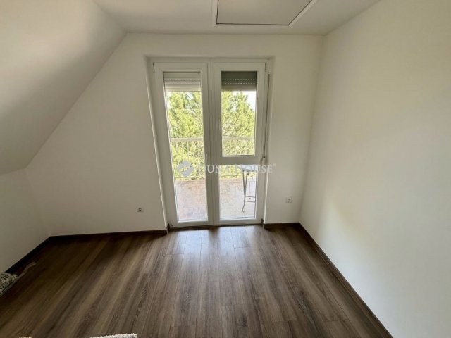 Eladó családi ház, Mohácson 59.99 M Ft, 4 szobás
