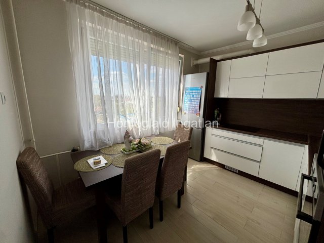 Eladó panellakás, Nyíregyházán 47.9 M Ft, 2 szobás