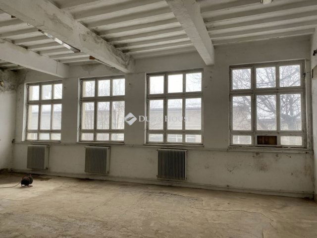 Kiadó ipari ingatlan, Dunakeszin 292 E Ft / hó