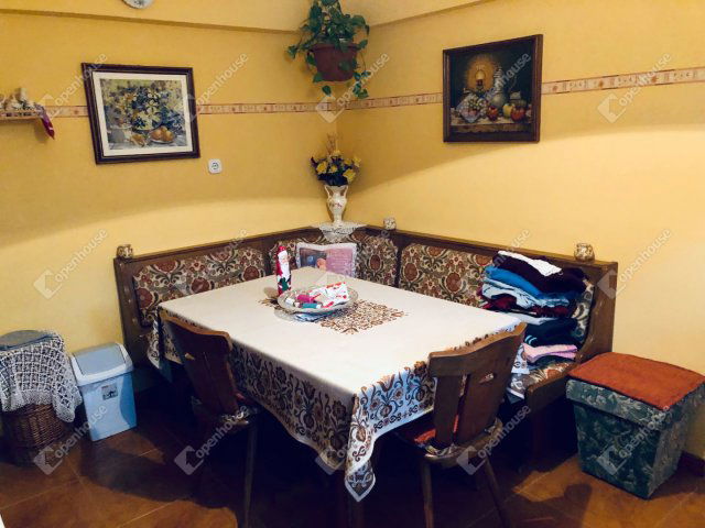 Eladó családi ház, Csurgón 51 M Ft, 5 szobás