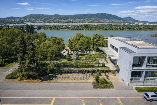 Eladó téglalakás, Budapesten, XIII. kerületben 104 M Ft