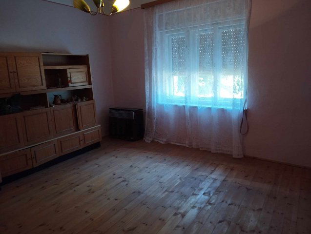Eladó családi ház, Makón 16.9 M Ft, 2+1 szobás