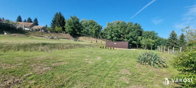 Eladó telek, Hosszúvölgyön 8.9 M Ft / költözzbe.hu