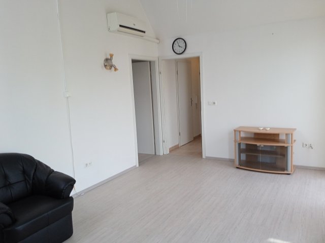 Kiadó téglalakás, albérlet, VIII. kerületben, Práter utcában