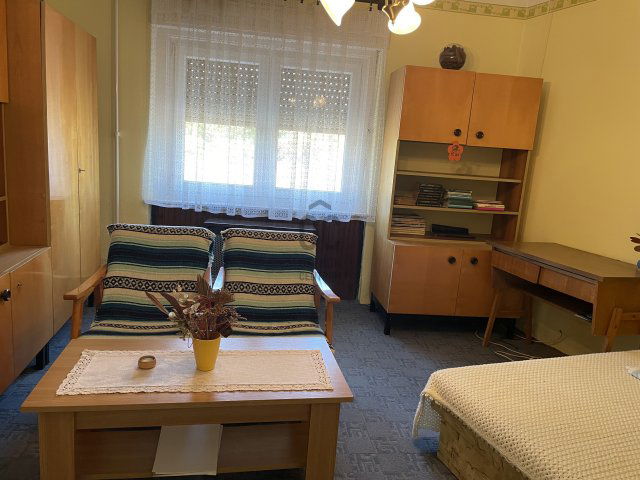 Eladó családi ház, Abonyban 39.99 M Ft, 3 szobás