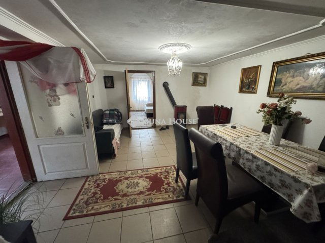Eladó családi ház, Nagykőrösön, Kőrisfa utcában 24.9 M Ft