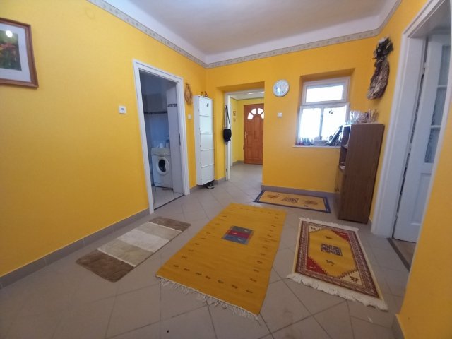 Eladó családi ház, Nagykörűn 29.99 M Ft, 3 szobás