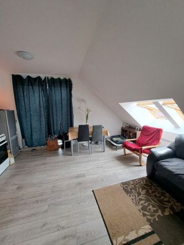 Kiadó téglalakás, albérlet, Érden 210 E Ft / hó, 2 szobás