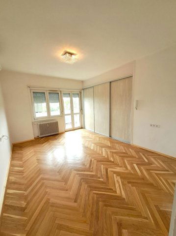 Kiadó téglalakás, albérlet, Győrött 190 E Ft / hó, 1+1 szobás