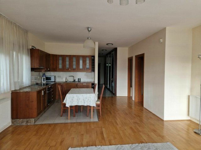 Kiadó téglalakás, albérlet, XI. kerületben, Beregszász úton