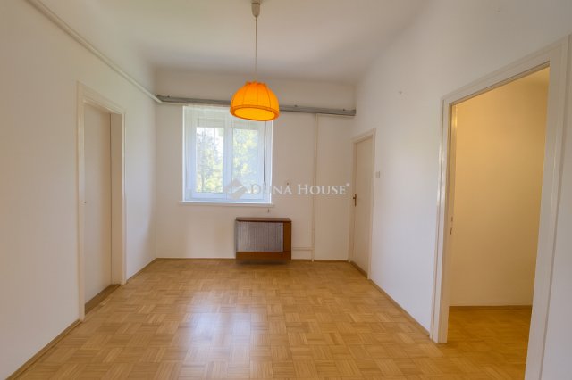 Eladó téglalakás, Budapesten, XII. kerületben 117 M Ft, 3 szobás