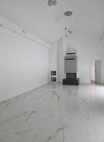 Eladó családi ház, Vecsésen, Magdolna utcában 245 M Ft