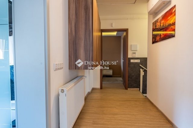 Eladó családi ház, Budapesten, XX. kerületben 179.9 M Ft
