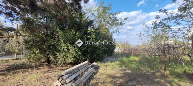 Eladó telek, Dunaharasztin 39.9 M Ft / költözzbe.hu