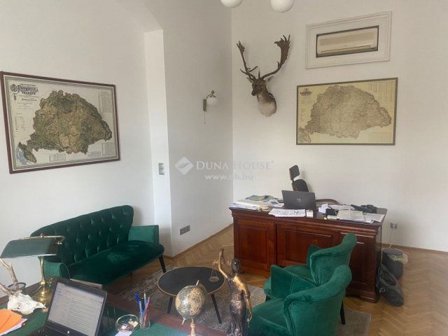 Eladó téglalakás, Budapesten, IX. kerületben 124 M Ft, 4 szobás