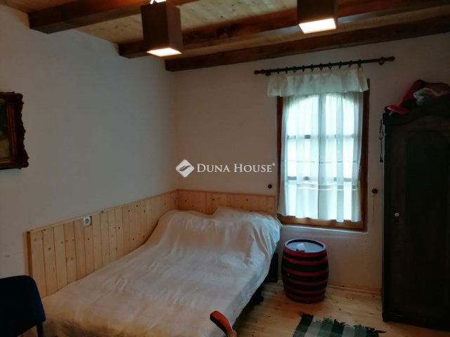 Eladó családi ház, Bicskén 19 M Ft, 3 szobás