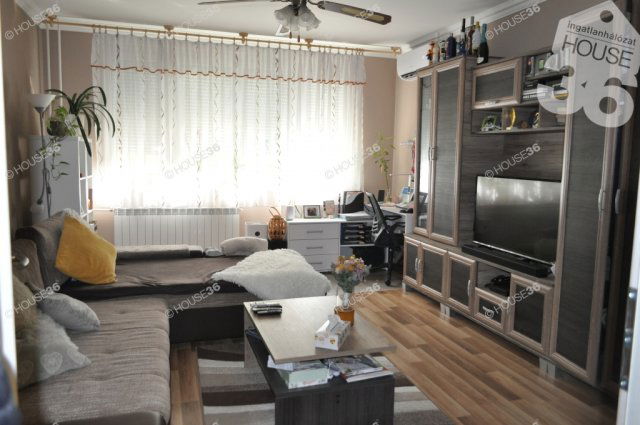 Eladó panellakás, Kecskeméten 44.5 M Ft, 2 szobás
