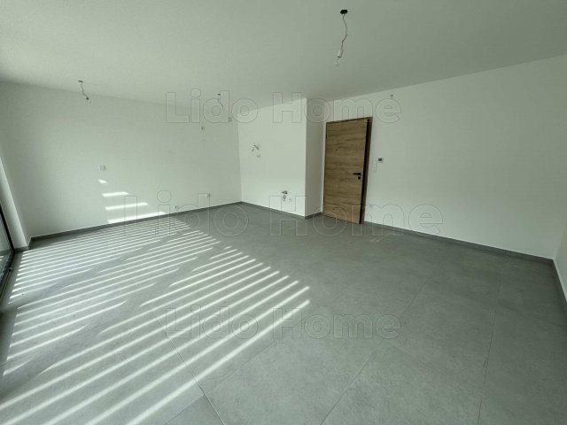 Eladó nyaraló, Balatonszemesen 108.9 M Ft, 3 szobás