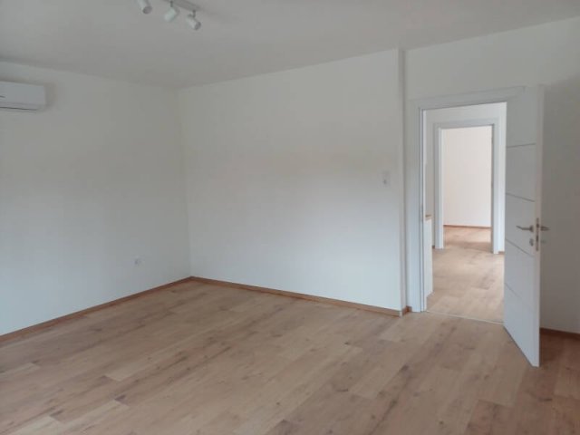 Eladó családi ház, Pilisszántón 61 M Ft, 2 szobás