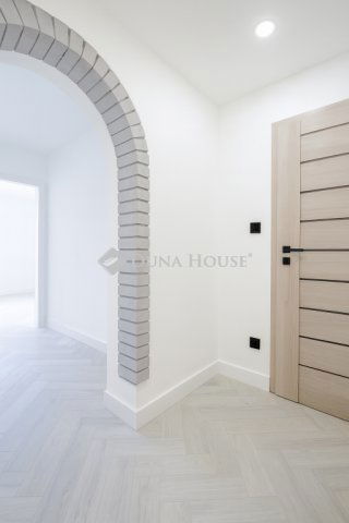 Eladó családi ház, Székesfehérvárott 70 M Ft, 3 szobás