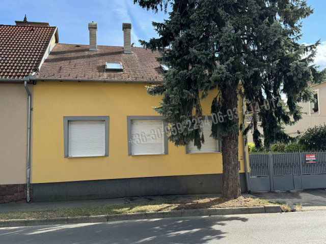 Eladó családi ház, Nagykanizsán 89.9 M Ft, 6 szobás