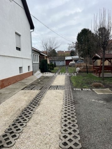 Eladó téglalakás, Budapesten, XVIII. kerületben 37 M Ft