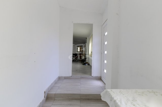 Eladó családi ház, Palotáson 23.99 M Ft, 2 szobás