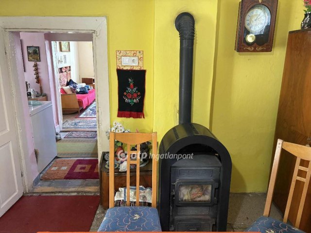 Eladó családi ház, Nagyalásonyon 19.5 M Ft, 3 szobás